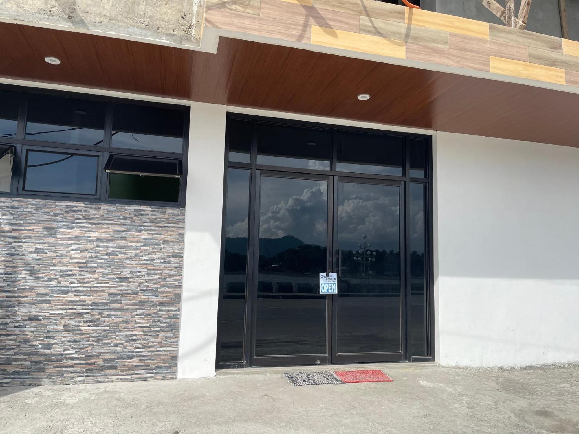 Dapitan Travellers Inn Bagian luar foto
